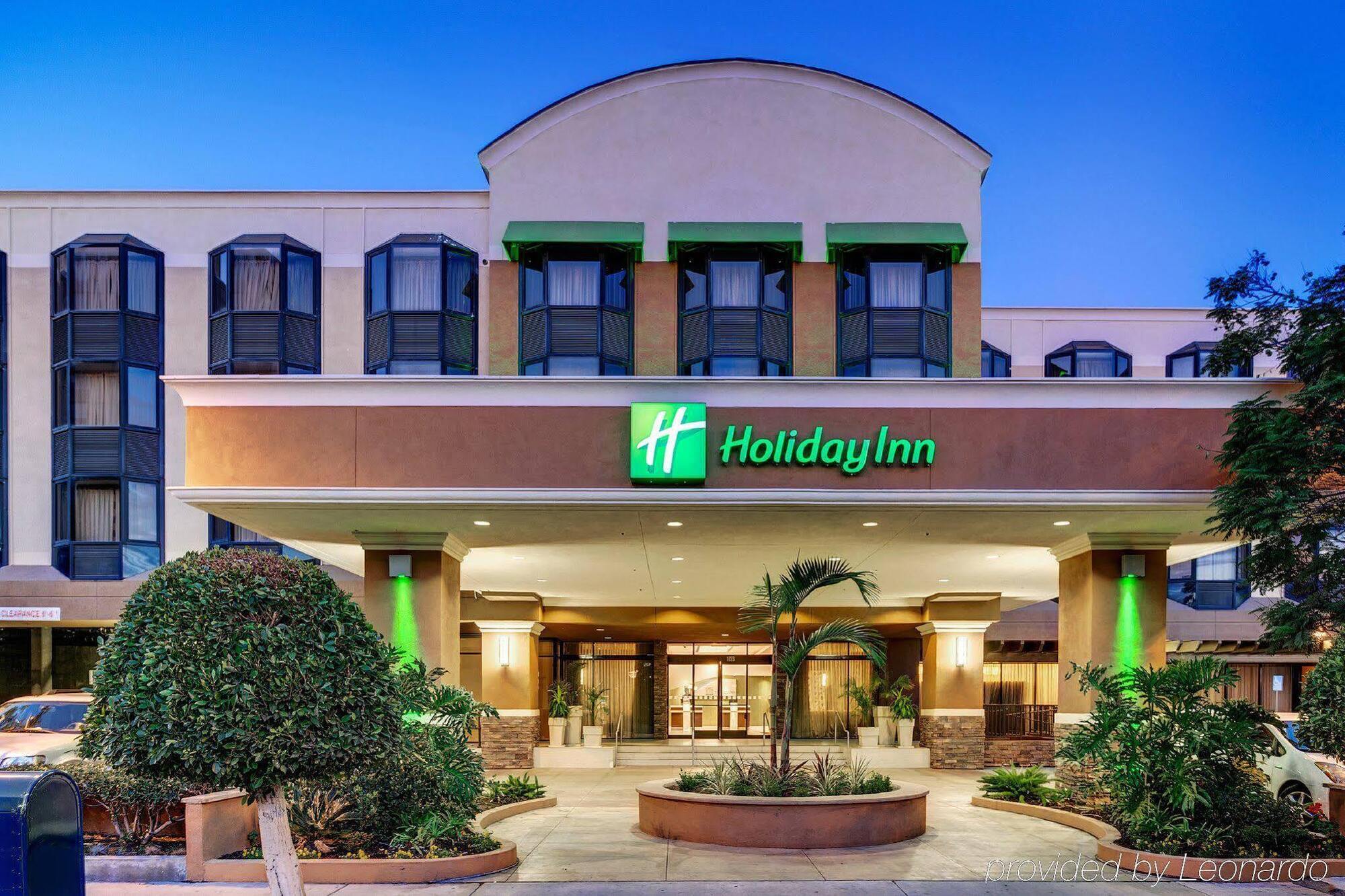Holiday Inn Long Beach-Downtown Area ภายนอก รูปภาพ